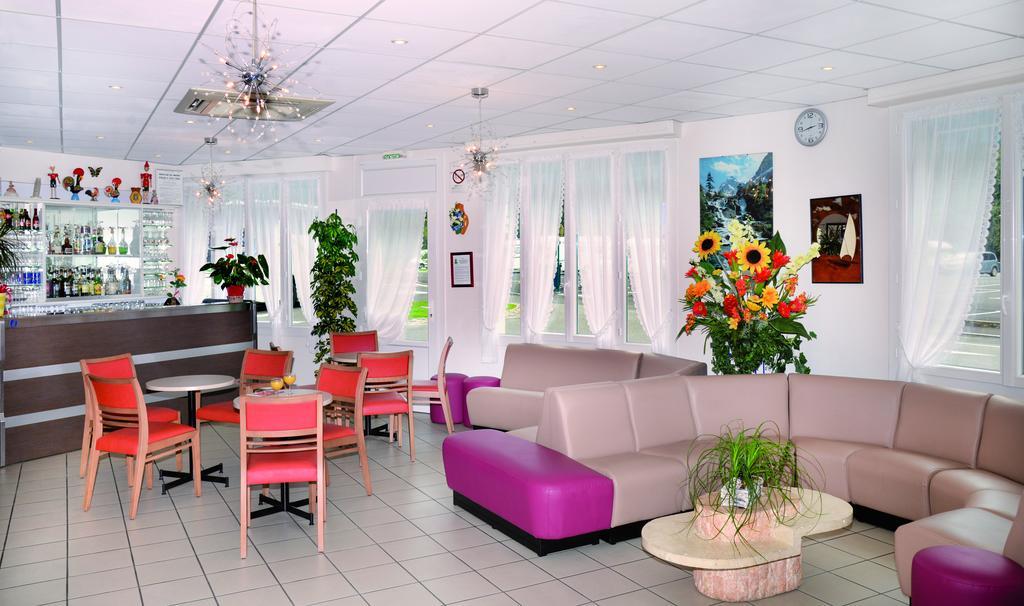 Hotel Saint Contard Лурд Экстерьер фото